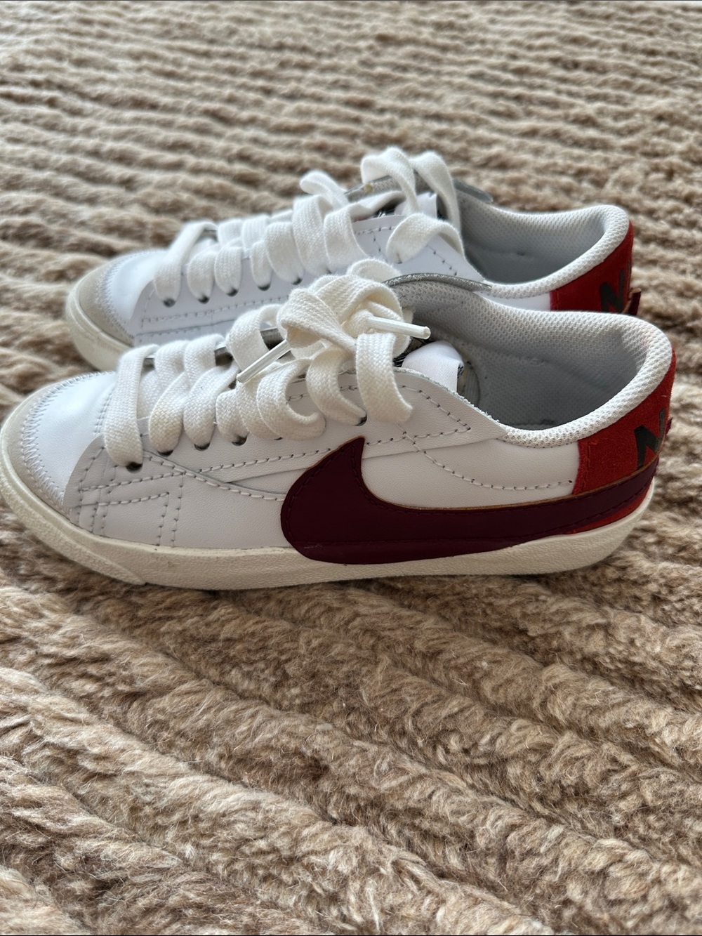 Nike White Sneakers with Burgundy Swoosh and Red Heel Tab - worn once indoors